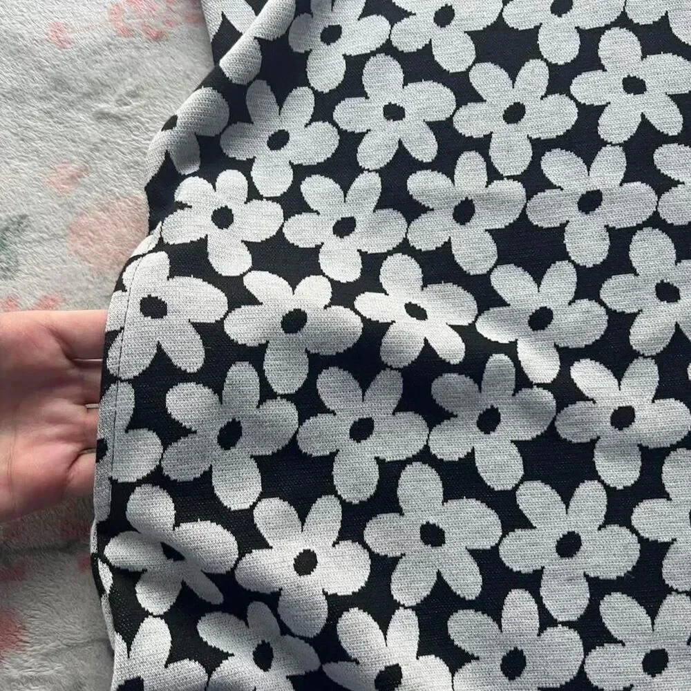 Old Navy Ditzy Floral Daisy Dress Kid 10/12 - Retro 60s Mod Indie Tumblr Y2K 90s